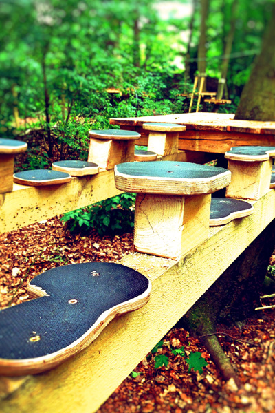 Fuss-Stapfen im Bambini-Parcours